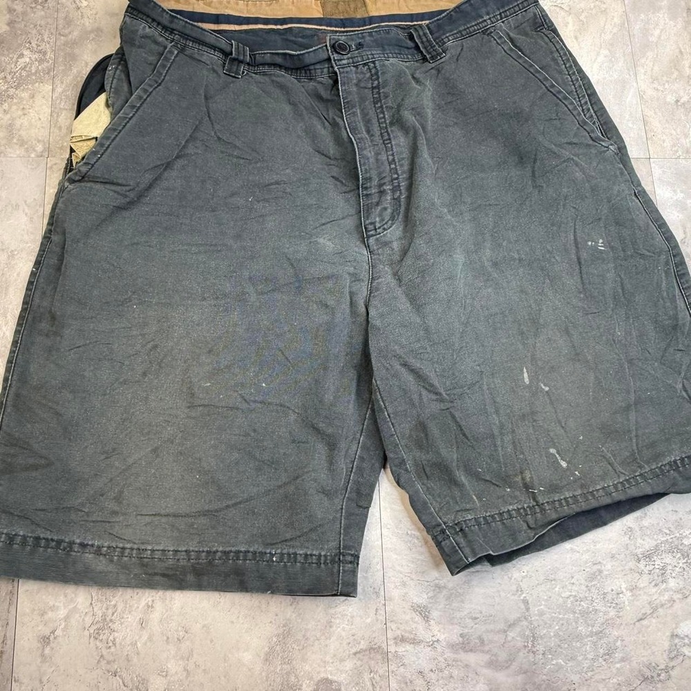 Baggy Y2K faded black jorts size 36 - Picture 2 of 8